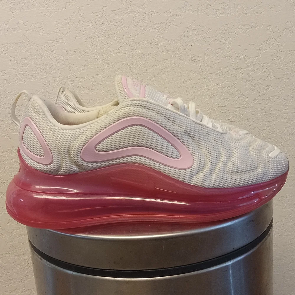 Nike Air Max 720 Womens 8 Shoes Sneakers White Pink Running Jogging Athletic Spo - Picture 2 of 16